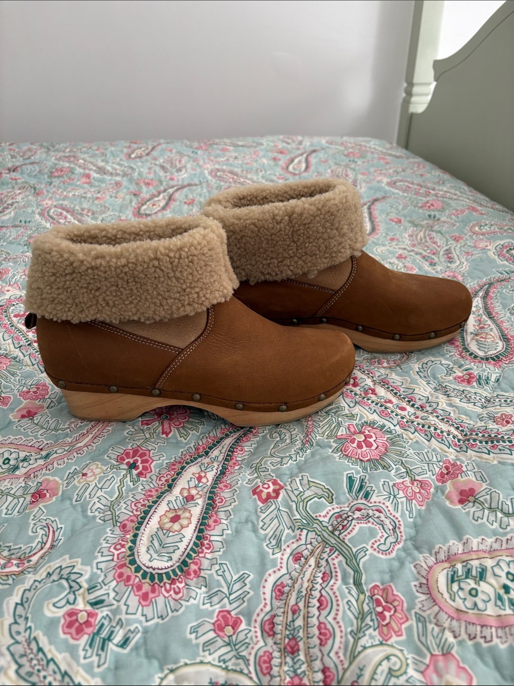 Penelope Chilvers sheepskin lined boot